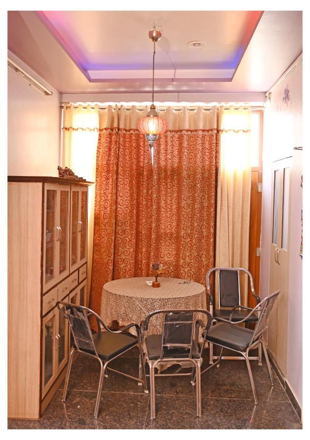 Sohanas Homestays- 2 Bhk Luxury Apartment Near Jaipur International Airport Buitenkant foto
