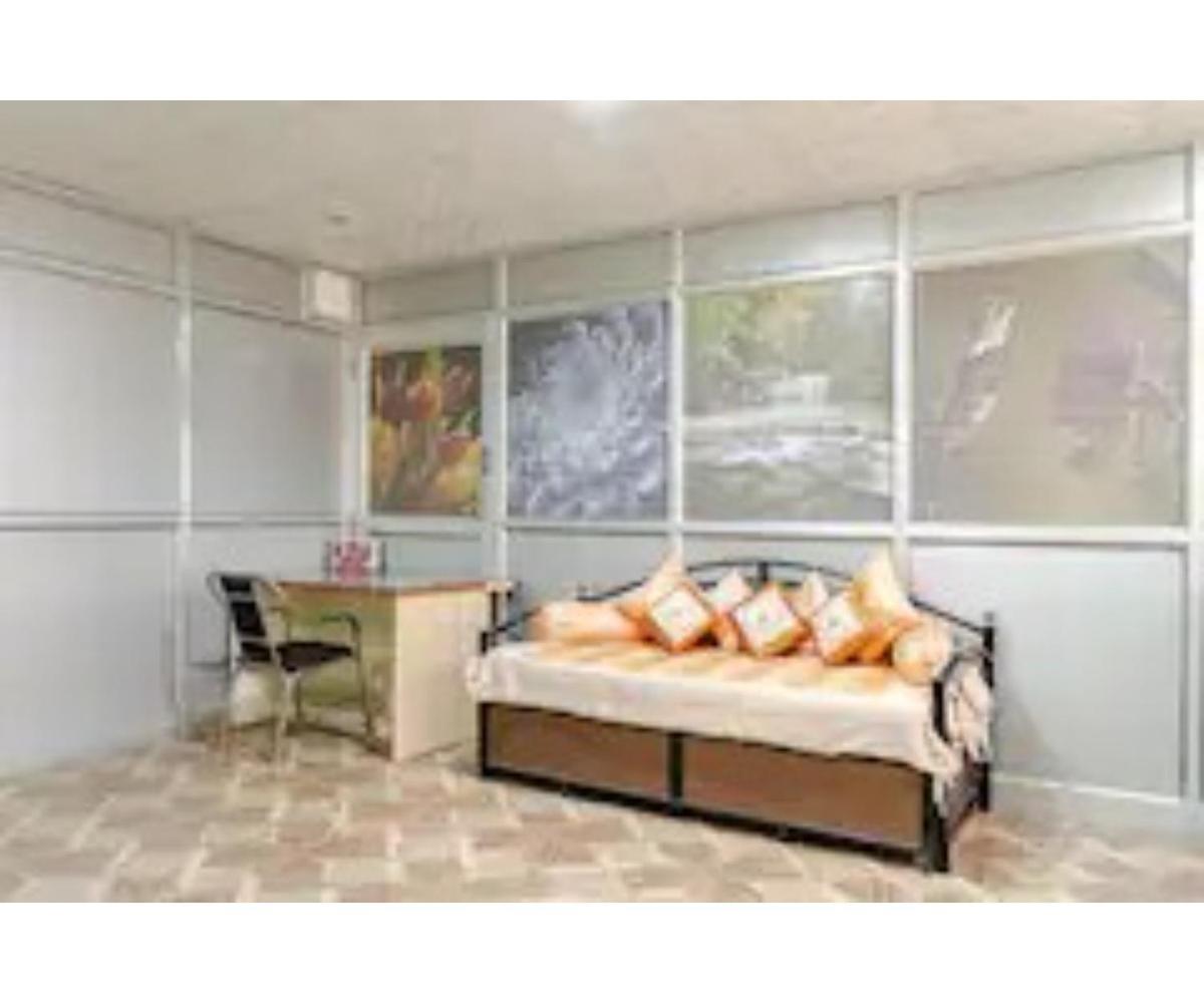 Sohanas Homestays- 2 Bhk Luxury Apartment Near Jaipur International Airport Buitenkant foto